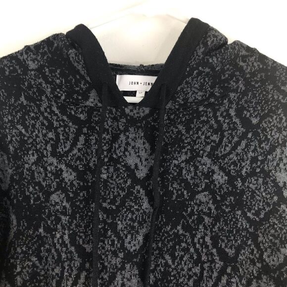 John + Jenn DYLAN Python Hooded Tunic Pullover with front slide pocket - Picture 8 of 15